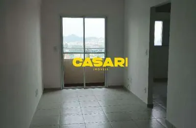 Apartamento com lazer completo à venda na principal avenida do bairro – 2 dormitórios e 1 vaga
