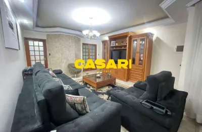 Sobrado à venda no nova petrópolis – 4 dormitórios, suíte com hidro, área gourmet e 5 vagas – são bernardo do campo