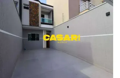 Linda casa com 3 suítes, quintal gourmet e 140m² – vila camilópolis, santo andré