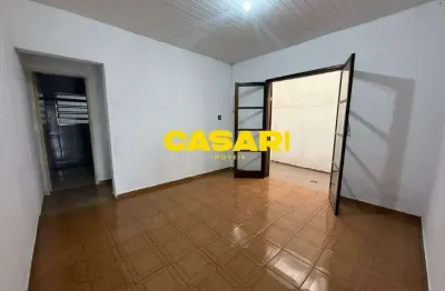 Casa térrea assobradada com 90m² locação, nova petrópolis, são bernardo do campo.