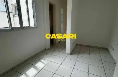 Apartamento com 2 dormitórios à venda em bairro tranquilo de são bernardo do campo