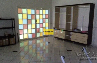 Imóvel residencial ou comercial com excelente estrutura e localização privilegiada!