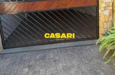 Sobrado à venda com 3 dormitórios, 2 suítes e 6 vagas – próximo ao shopping são bernardo plaza