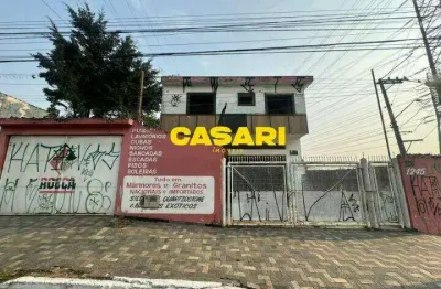 Terreno com galpão e casa para reforma – 500m² em ótima localização