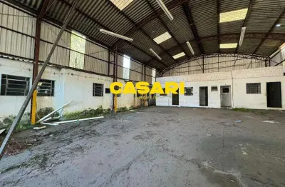 Galpão para alugar com 700 m² no jardim em santo andré – 10 vagas e salas administrativas