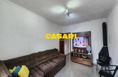 Sobrado com 3 Suítes, Churrasqueira e 2 Vagas próximo à Rua Afonsina - São Bernardo do Campo