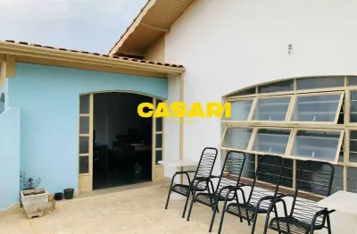 Casa com 4 dormitórios à venda, 195 m² - jardim egidio labronici - boituva/sp