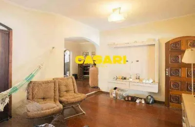 Casa espaçosa com 3 vagas, 2 suítes e área gourmet à venda em são bernardo do campo
