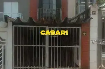 Sobrado com 2 dormitórios e vaga coberta à venda – conforto e praticidade