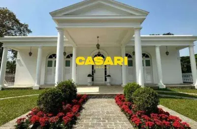 Mansão de alto padrão com quadra de tênis à venda no bairro mais exclusivo do abc – 1.350 m² de terreno