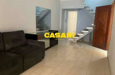 Sobrado com 3 dormitórios e quintal com churrasqueira à venda no baeta neves - são bernardo do campo/sp