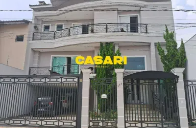 Sobrado luxuoso com 4 suítes, piscina aquecida e área gourmet no parque dos pássaros - são bernardo do campo/sp