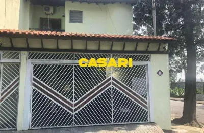 Sobrado de esquina com 3 dormitórios, lareira e área gourmet à venda no barcelona - são caetano do sul/sp