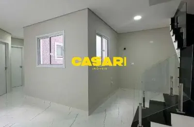 Cobertura duplex com quintal amplo e espaço gourmet à venda – 2 dormitórios, 2 banheiros, 1 vaga e lazer privativo