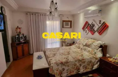 Sobrado com 3 dormitórios à venda – 282m², suíte e 3 vagas – jordanópolis (chácara sergipe)