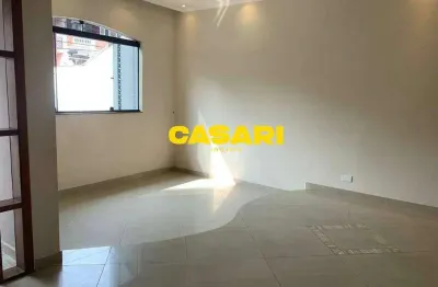 Sobrado à venda com 3 dormitórios e 230 m² no jardim las vegas – santo andré/sp