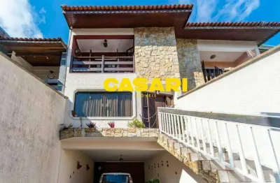 Sobrado à venda com 3 dormitórios e 153 m² na vila pinheirinho