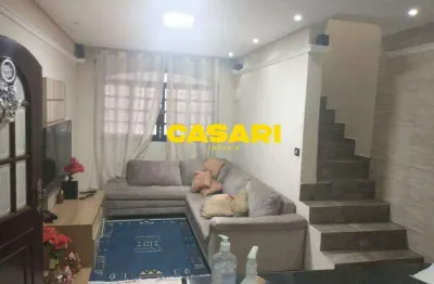 Sobrado à venda com 2 dormitórios e área gourmet – 205 m² no parque são bernardo