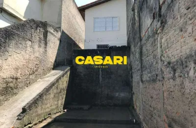 Terreno à venda na Rua Trípoli, 213, Vila Alzira, Santo André