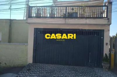 Sobrado à venda no jardim hollywood – 204 m², 3 dormitórios com 2 suítes e área gourmet