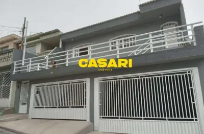 Casa assobradada com 4 dormitórios, 2 suítes e 4 vagas – 217 m² – independência, sbc
