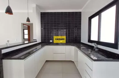 Casa térrea com 3 dormitórios á venda em bairro planejado, próximo a tudo em boituva.