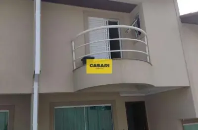 Sobrado em condomínio fechado no bairro dos casas – 3 dorms, suíte, 2 vagas