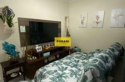 Casa com 3 dormitórios, quintal com churrasqueira e 2 vagas no bairro taboão – são bernardo do campo