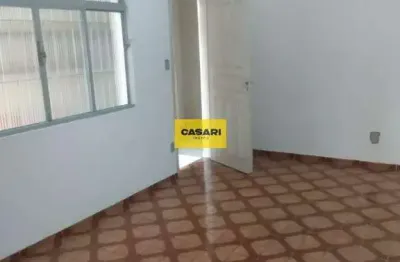 Casa com 2 dormitórios, sacada e 2 vagas cobertas à venda – excelente localização