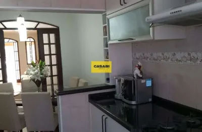 Casa térrea reformada à venda no jardim hollywood – porteira fechada, 2 dorms, quintal com churrasqueira