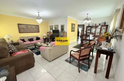 Sobrado amplo com 4 dormitórios, área gourmet e quintal arborizado à venda no centro de são bernardo do campo