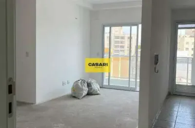 Apartamento novo, 2 dormitorios, 1 suite, varanda gourmet (churrasqueira a carvão), 1 vaga grande e coberta- rudge ramos - sbc