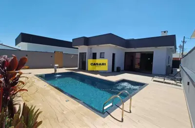 Casa térrea em condomínio, com 3 suítes, cozinha com planejados e eletrodomésticos, espaço gourmet e piscina em alvenaria,em boituva/sp