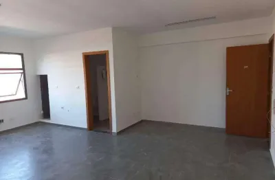 Sala comercial nova de 36 m² para alugar no baeta neves – localização estratégica em são bernardo do campo