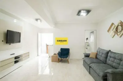 Casa assobradada para alugar com 2 dormitórios e quintal em rua residencial de são bernardo do campo