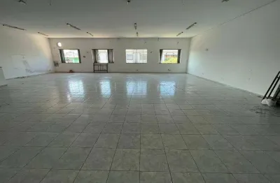Sala Comercial para Alugar com 200m² na Paulicéia – São Bernardo do Campo