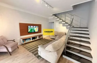 Sobrado à Venda com 276m², 4 Dormitórios, Área Gourmet e 8 Vagas em Rua Sem Saída