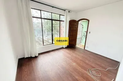 Casa para Alugar no Nova Petrópolis em São Bernardo do Campo com 2 Dormitórios e Vaga