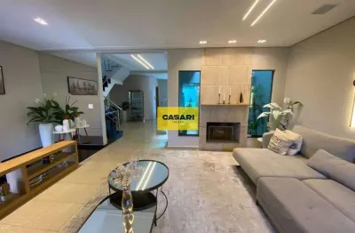 Sobrado à Venda no Parque dos Pássaros – São Bernardo do Campo | Alto Padrão, 3 Suítes, 296 m²