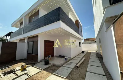 Casa com 3 dormitórios à venda, 110 m² por r$ 950.000 - costa azul - rio das ostras/rj