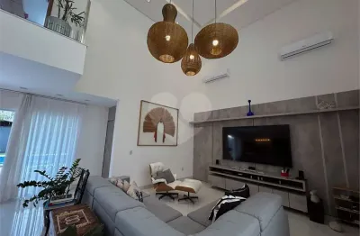Casa à venda com 4 quartos, sendo 4 suítes,  em outeiro são francisco, porto seguro - ba