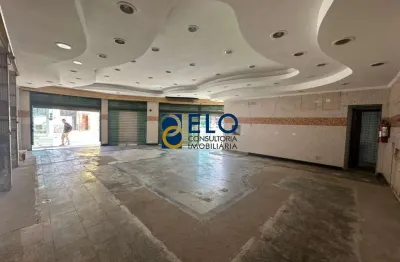 R$ 7 mil. aluguel de loja comercial na vila mathias em santos-sp com 1 sala, 2 banheiros e 220m² de área!