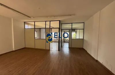 Sala comercial na vila mathias, santos-sp: venda ou locação - 1 sala, 2 banheiros, 1 vaga - 86,70m².