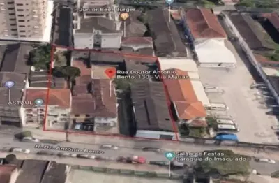 75 mil + IPTU ou 7,5 milhoes. Terreno para venda ou locação na Vila Mathias, Santos-SP! Espaço de 1.600 m² disponível para investimento.