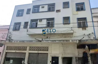 Prédio comercial no centro de santos-sp: 25 salas, 10 banheiros, 700m² de área - ideal para investidores!