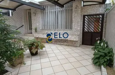 Imperdível oportunidade: casa à venda na ponta da praia, santos-sp. 2 quartos, 2 salas, 2 banheiros, 2 vagas de garagem.