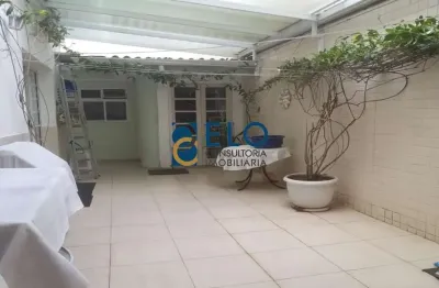 Imperdível oportunidade! casa à venda em santos-sp, 3 quartos, 1 suíte, 2 salas, 4 banheiros, 2 vagas de garagem, 200m².