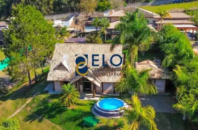 R$ 1,580 milhao. Imperdível casa em condomínio no Porto Bragança em Bragança Paulista-SP: 4 quartos, 2 suítes, 2 salas, 4 banheiros, 6 vagas, 330m²