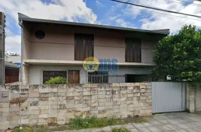 Casa com 3 quartos à venda na rua dos periquitos, 110, novo mundo, curitiba, 200 m2 por r$ 590.000