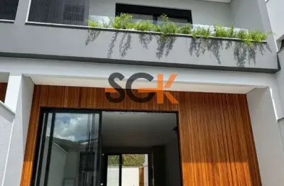 Residência de alto padrão com 3 quartos sendo 1 suíte com closet no jardim sofia, joinville-sc: 3 quartos, 3 salas, 3 banheiros, garagem para 2 carros.